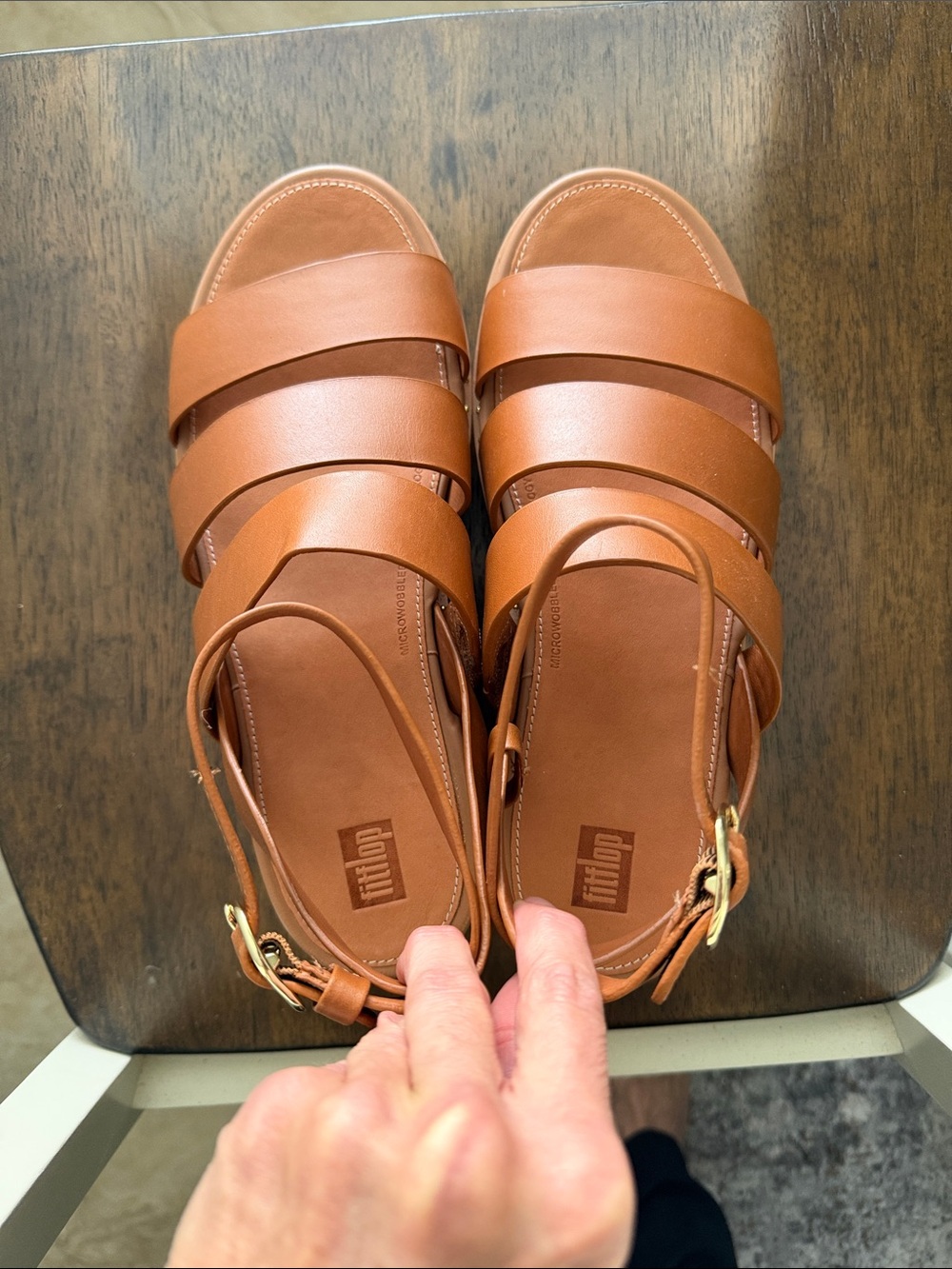 FitFlop Women's Brown Leather Multi-Strap Sandals